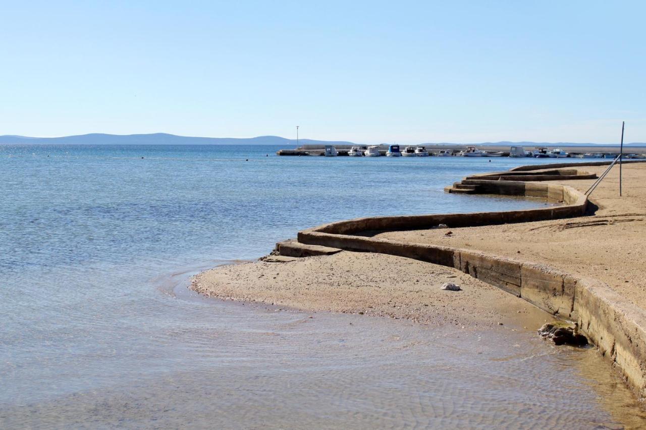 Apartments By The Sea Privlaka, Zadar - 666 מראה חיצוני תמונה