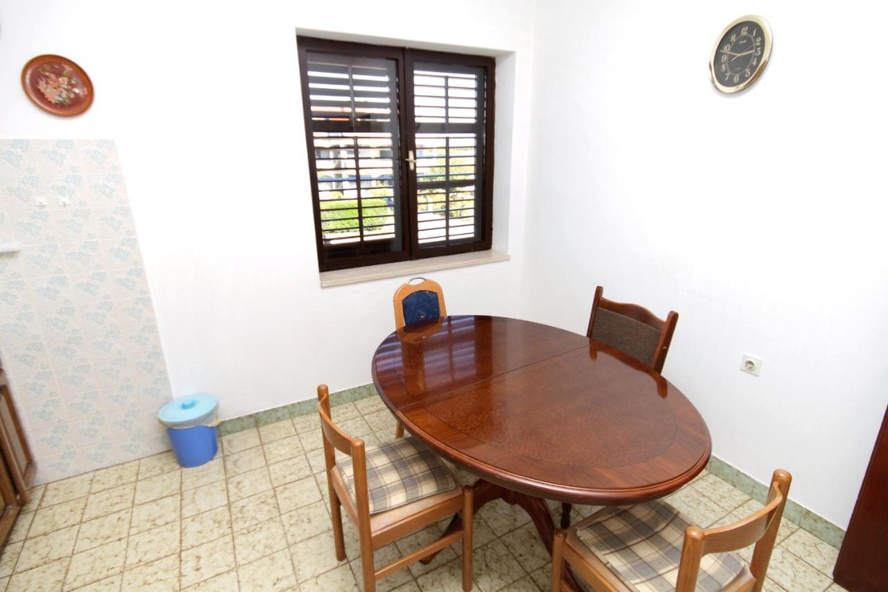 Apartments By The Sea Privlaka, Zadar - 666 מראה חיצוני תמונה