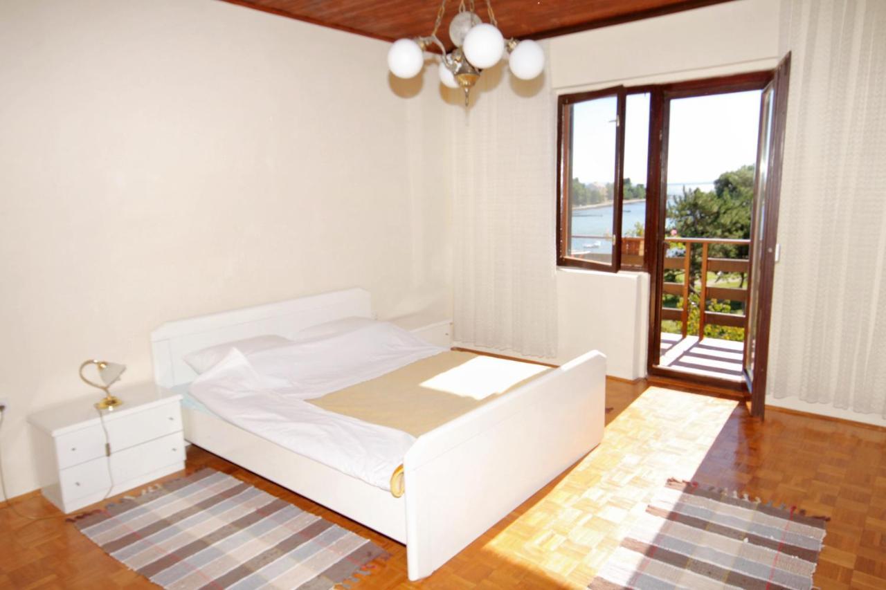 Apartments By The Sea Privlaka, Zadar - 666 מראה חיצוני תמונה